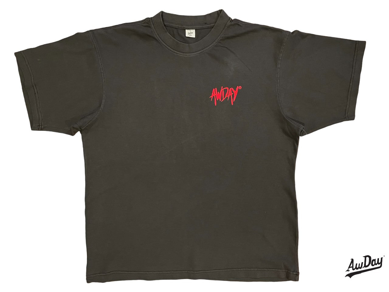 AwDay® "Los Angeles" Box Tee (Black/Red)
