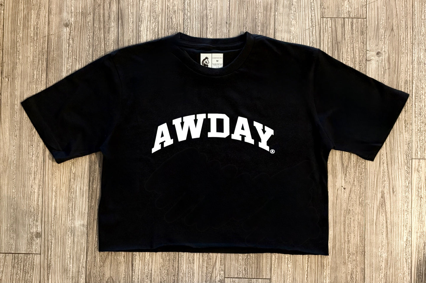 College Curved AWDAY crop top